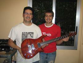 Guitarra Roja 02